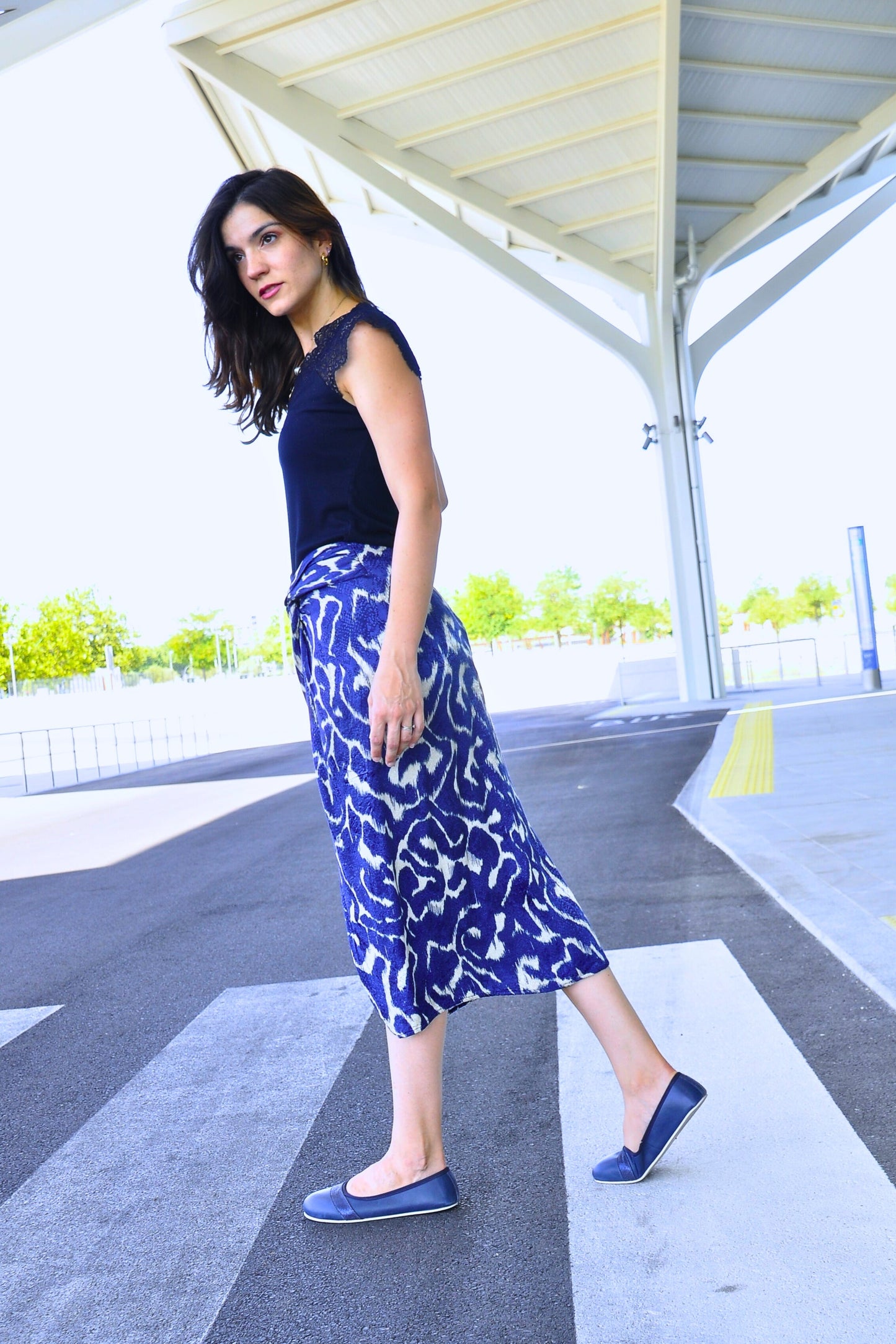 Bloom Navy Blue