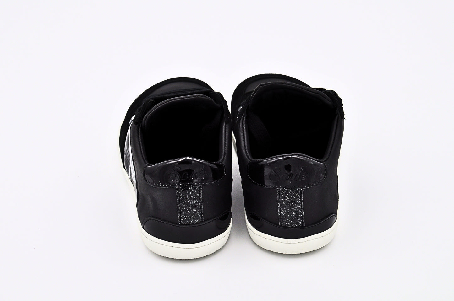 Aura Black