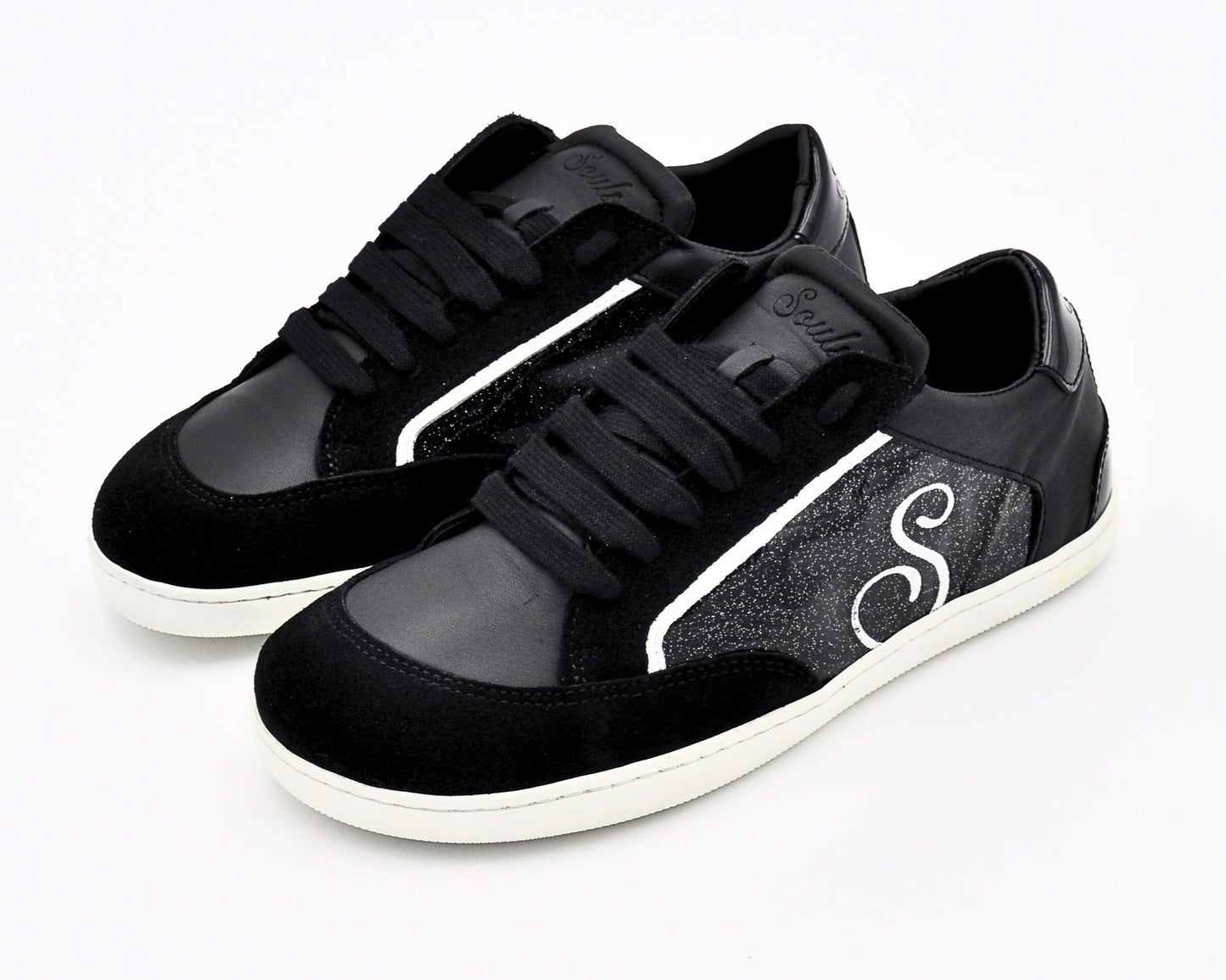 Aura Black