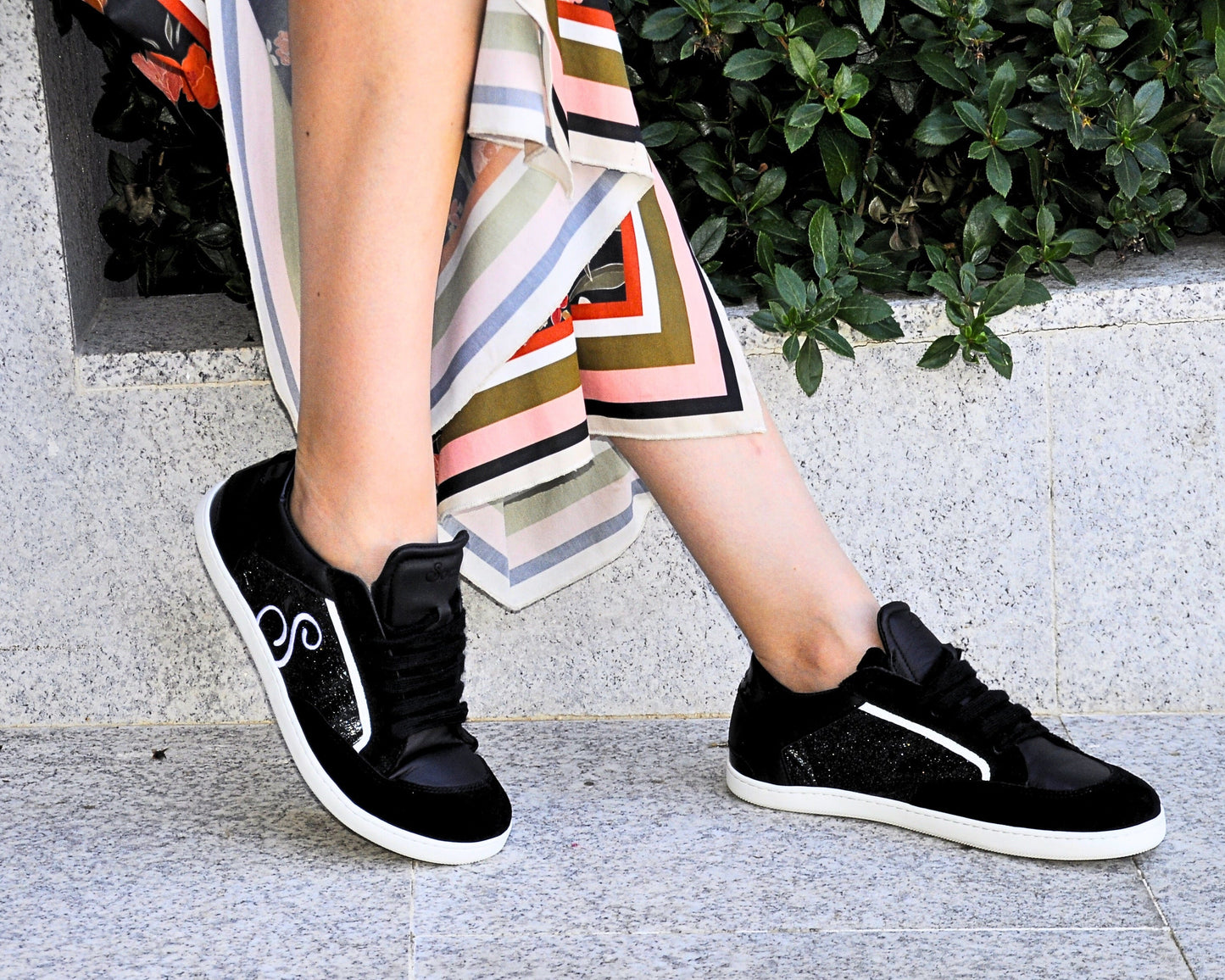 Aura Black